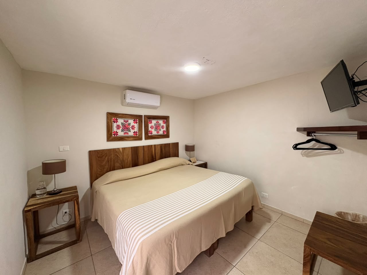 Habitación Ciruelo - Vista 2